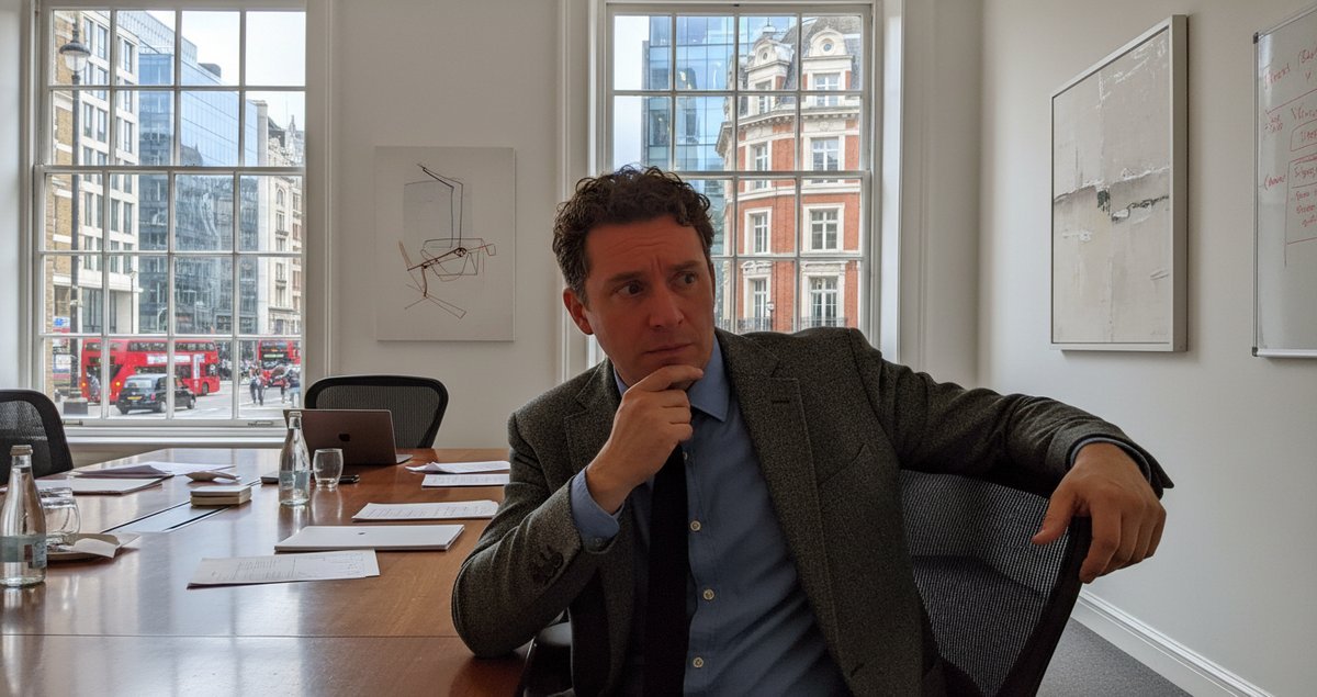 how-changing-where-you-sit-at-a-table-rewires-group-dynamics